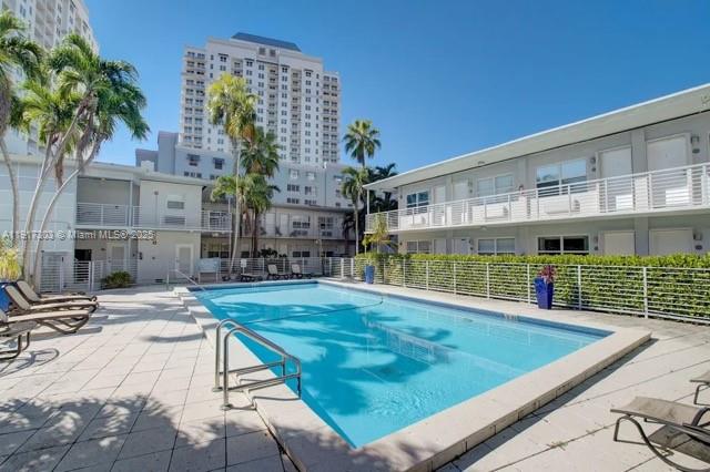 Miami Condo: 8000 Northeast Bayshore Court