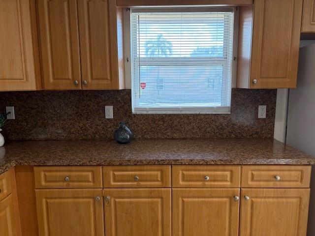 Hollywood Condo: 2242 Thomas Street