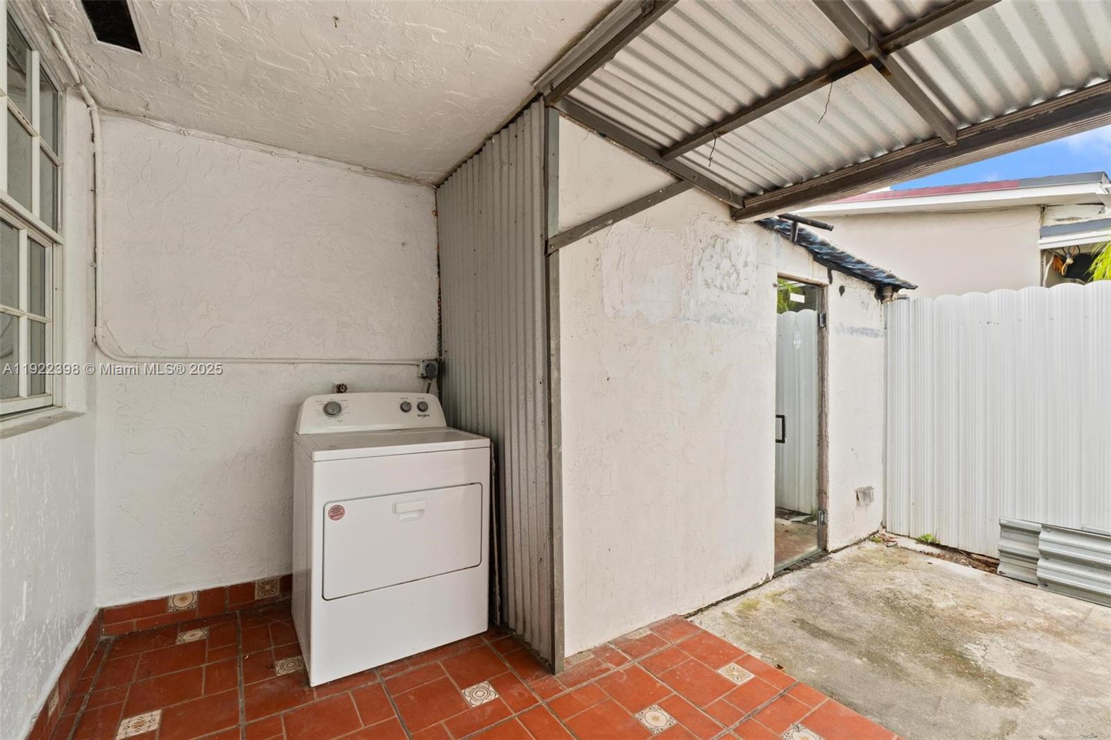 Sweetwater Condo: 11441 Southwest 2nd Street