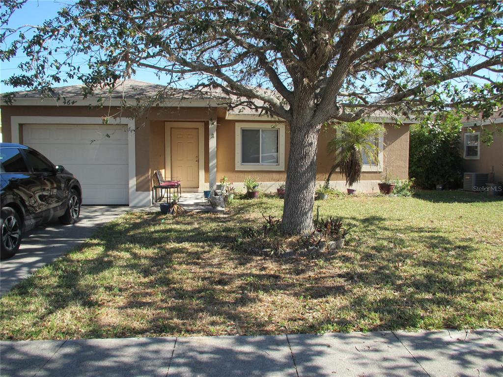 Port Charlotte Condo: 464 Hippel Street