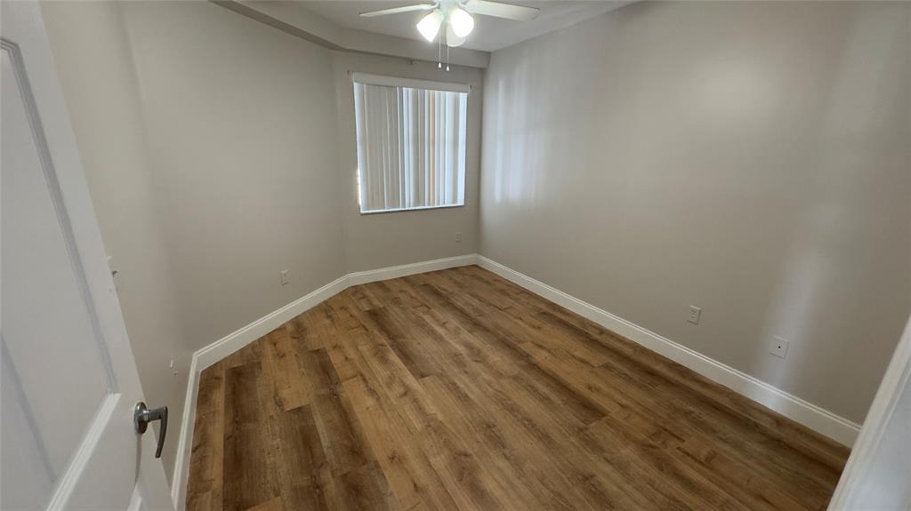 Pembroke Pines Condo: 9625 Northwest 1st Court