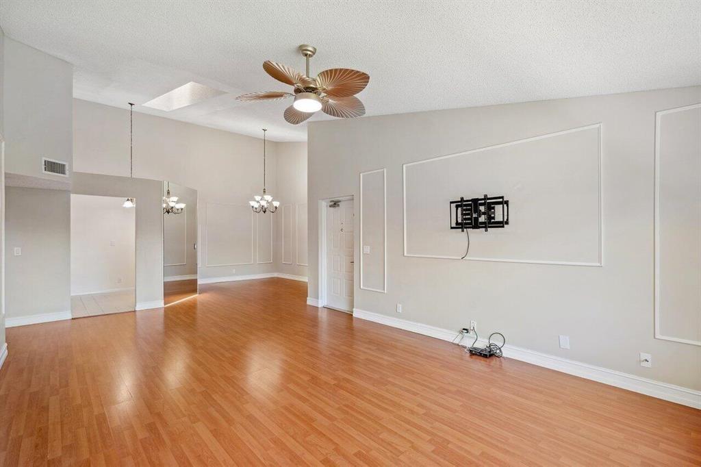 Delray Beach Condo: 13770 Oneida Drive