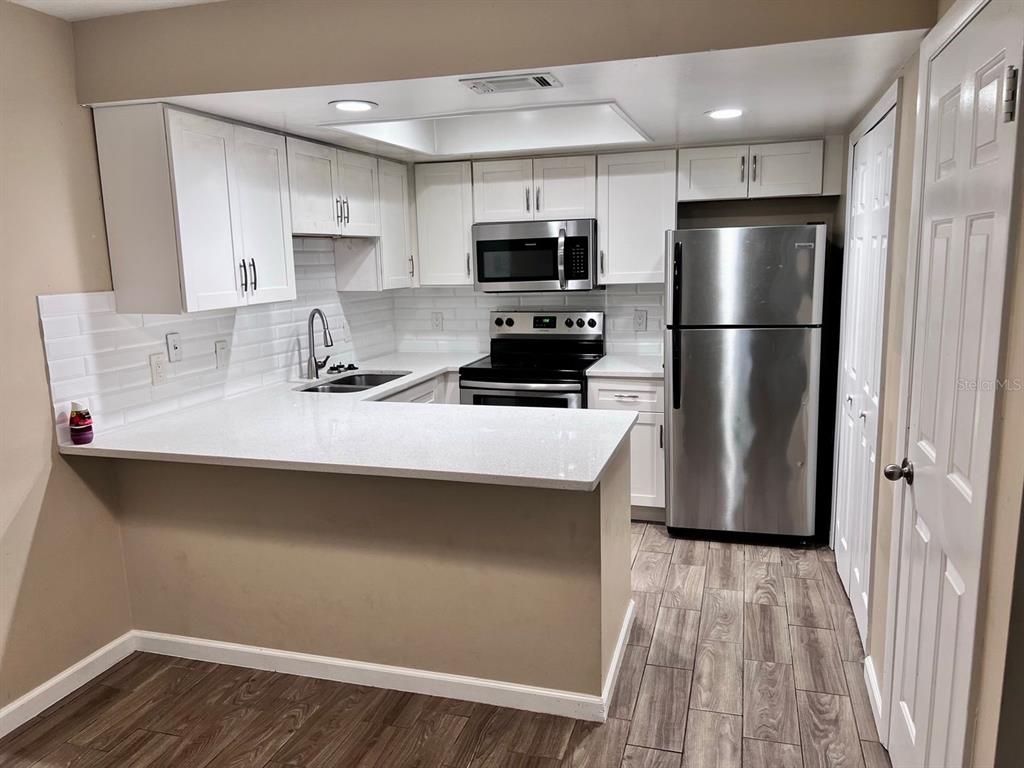 Winter Garden Condo: 162 Windtree Lane