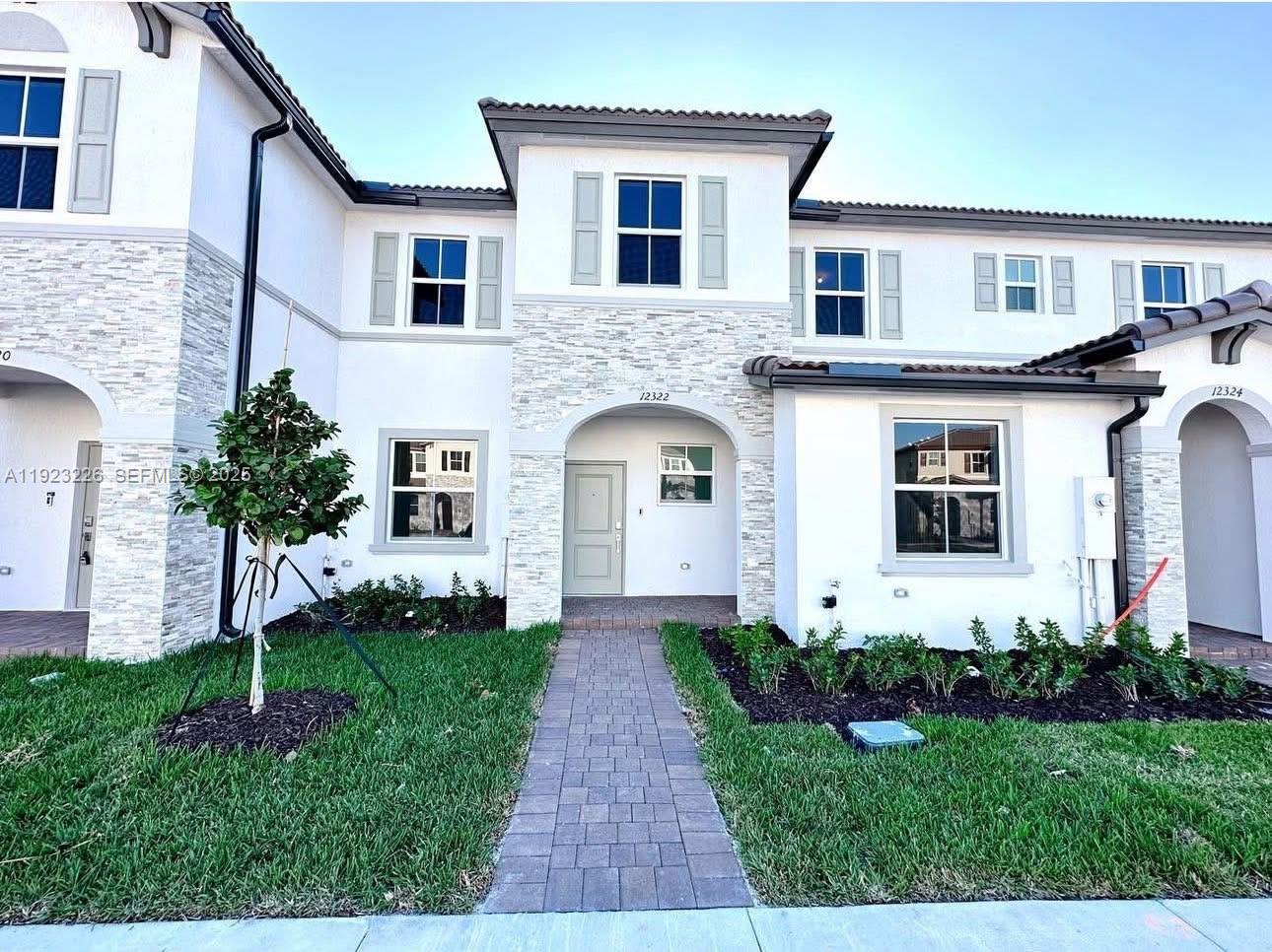 Miami Condo: 12322 Northwest 23rd Court