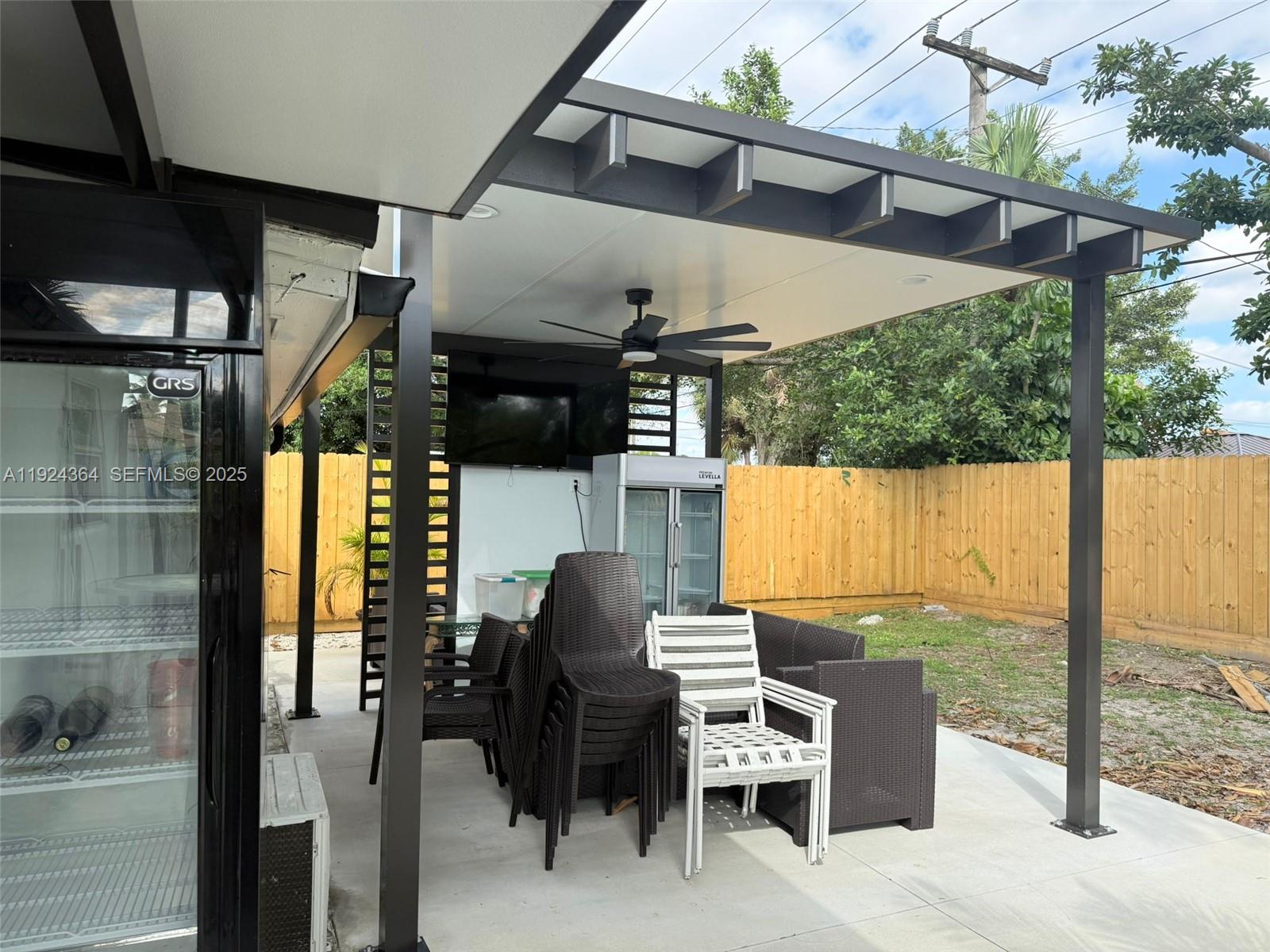 Miami Gardens Condo: 16561 Northwest 19th Avenue