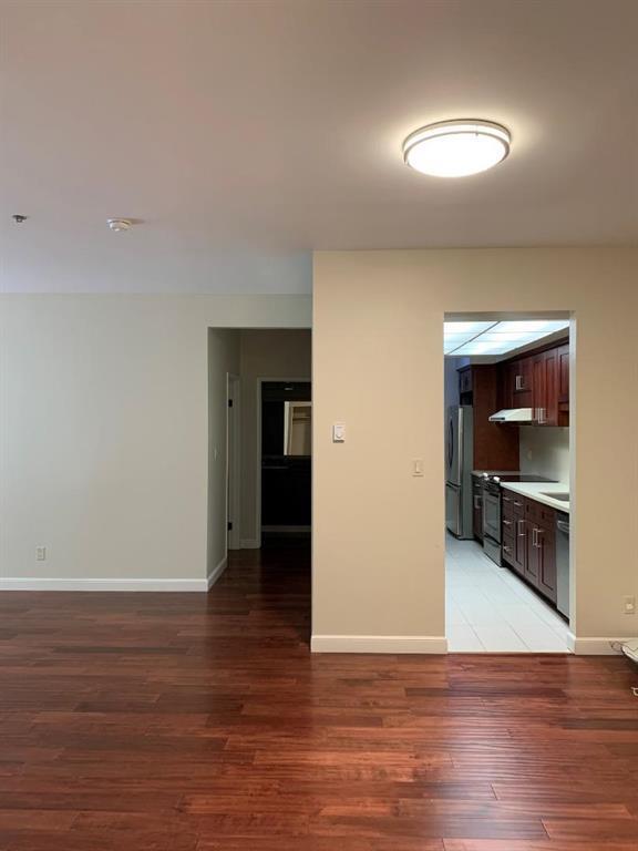 Burlingame Condo: 1435 Bellevue Avenue