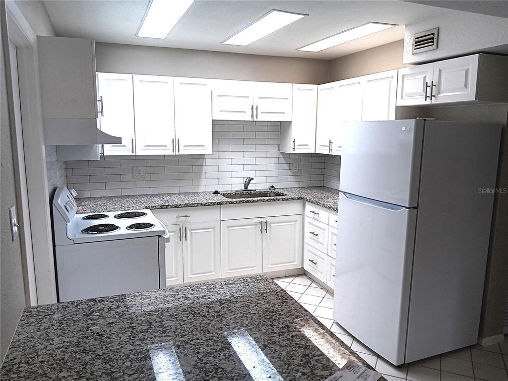 Sarasota Condo: 3756 Amherst Way