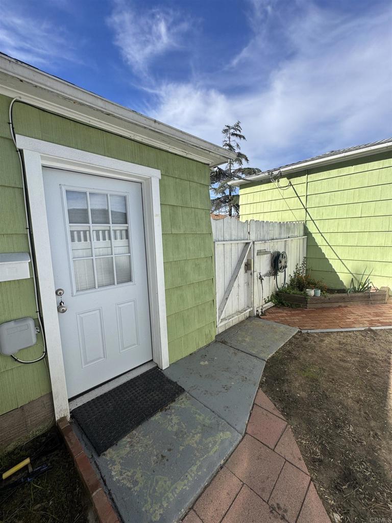 Lemon Grove Condo: 7537 Cuyamaca Avenue