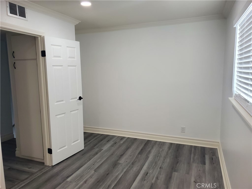 Riverside Condo: 10654 White Oak Drive