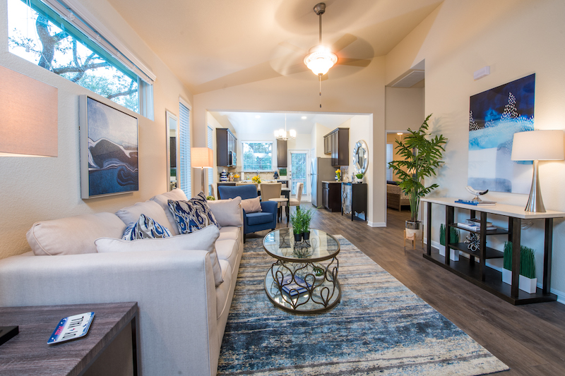 The Woodlands Condo: 6607 Lake Woodlands