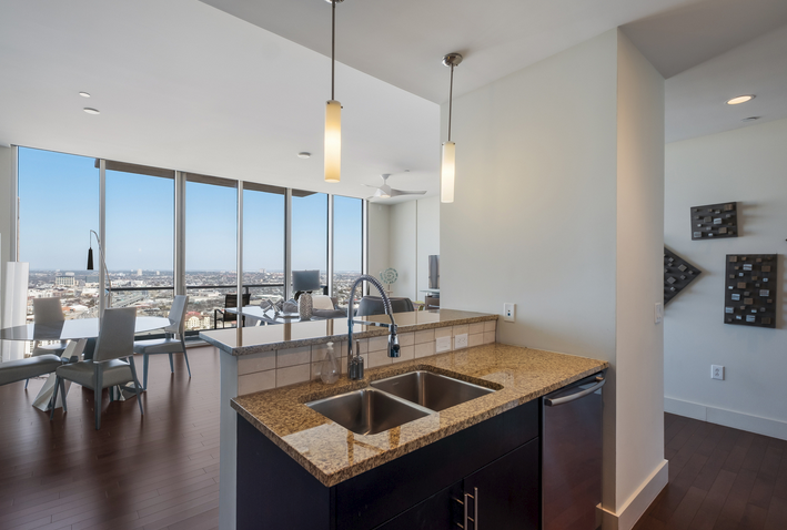 San Antonio Condo: 610 E Market