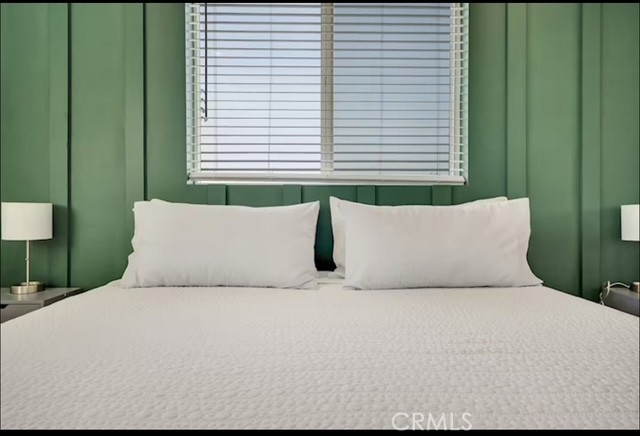 Montebello Condo: 219 South Greenwood Avenue