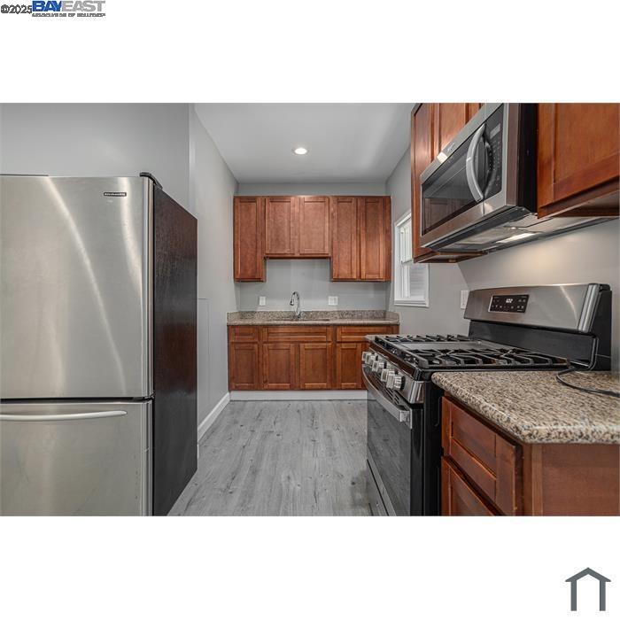 Oakland Condo: 193 West MacArthur Boulevard
