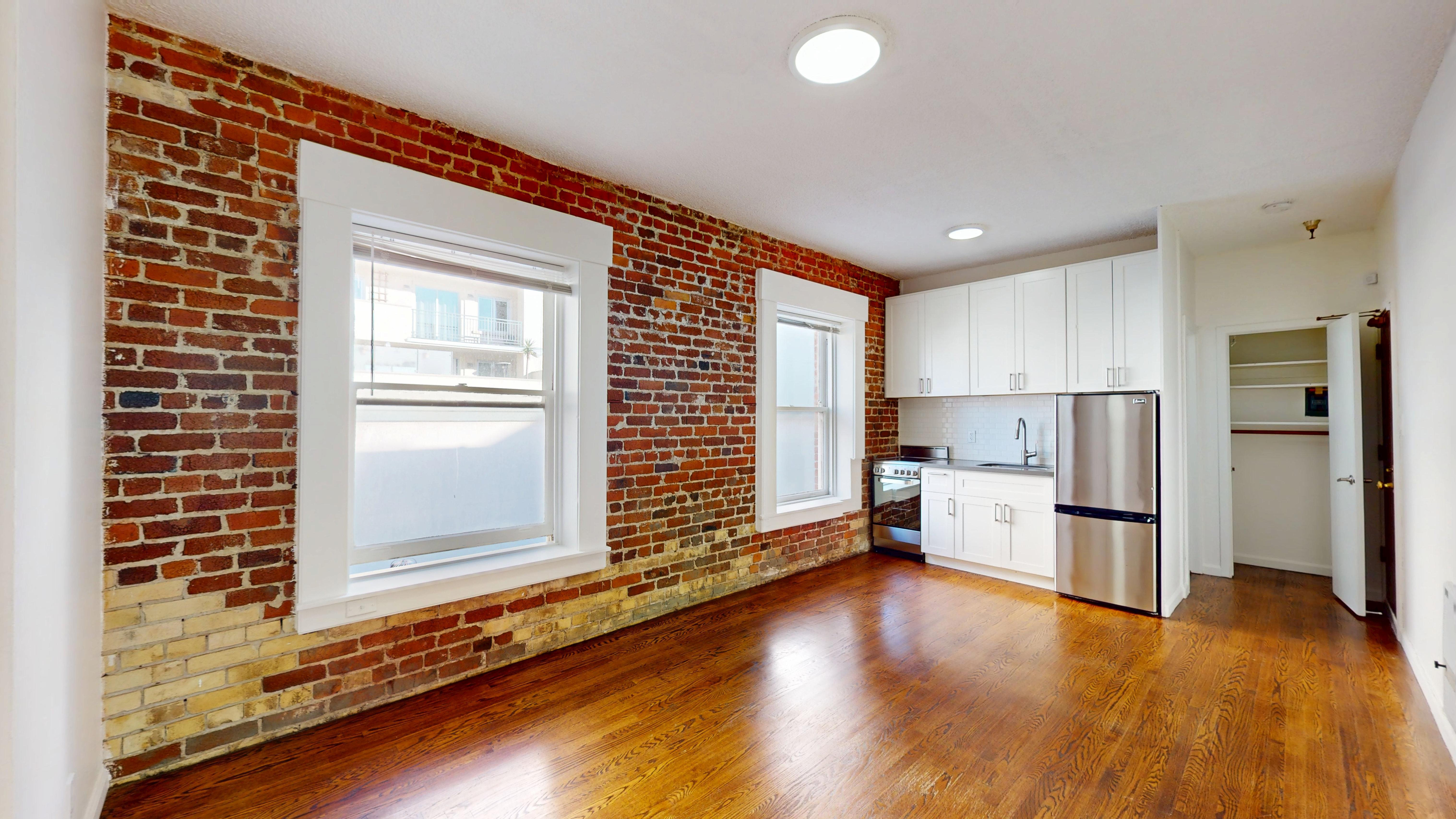 San Francisco Condo: 145 Fell St