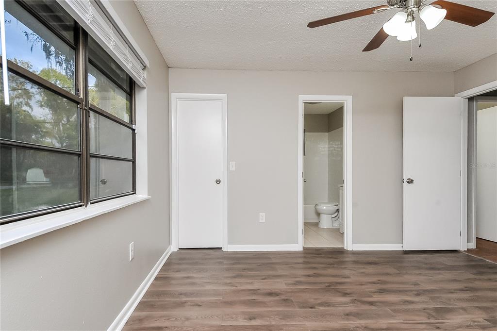 Lakeland Condo: 225 Tracy Way