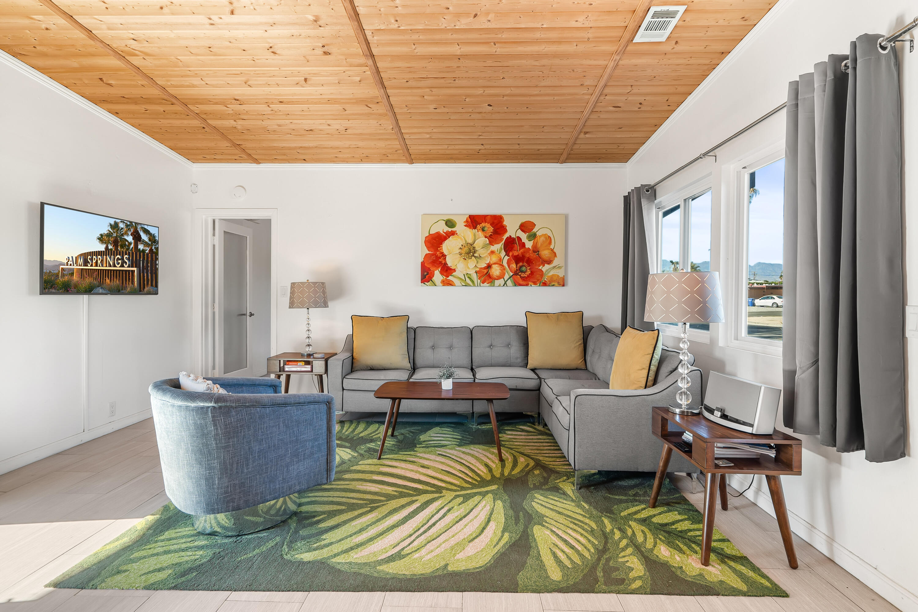 Palm Springs Condo: 1950 North Magnolia Road