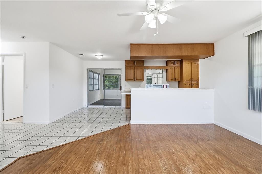 Beverly Hills Condo: 13 North Wadsworth Avenue