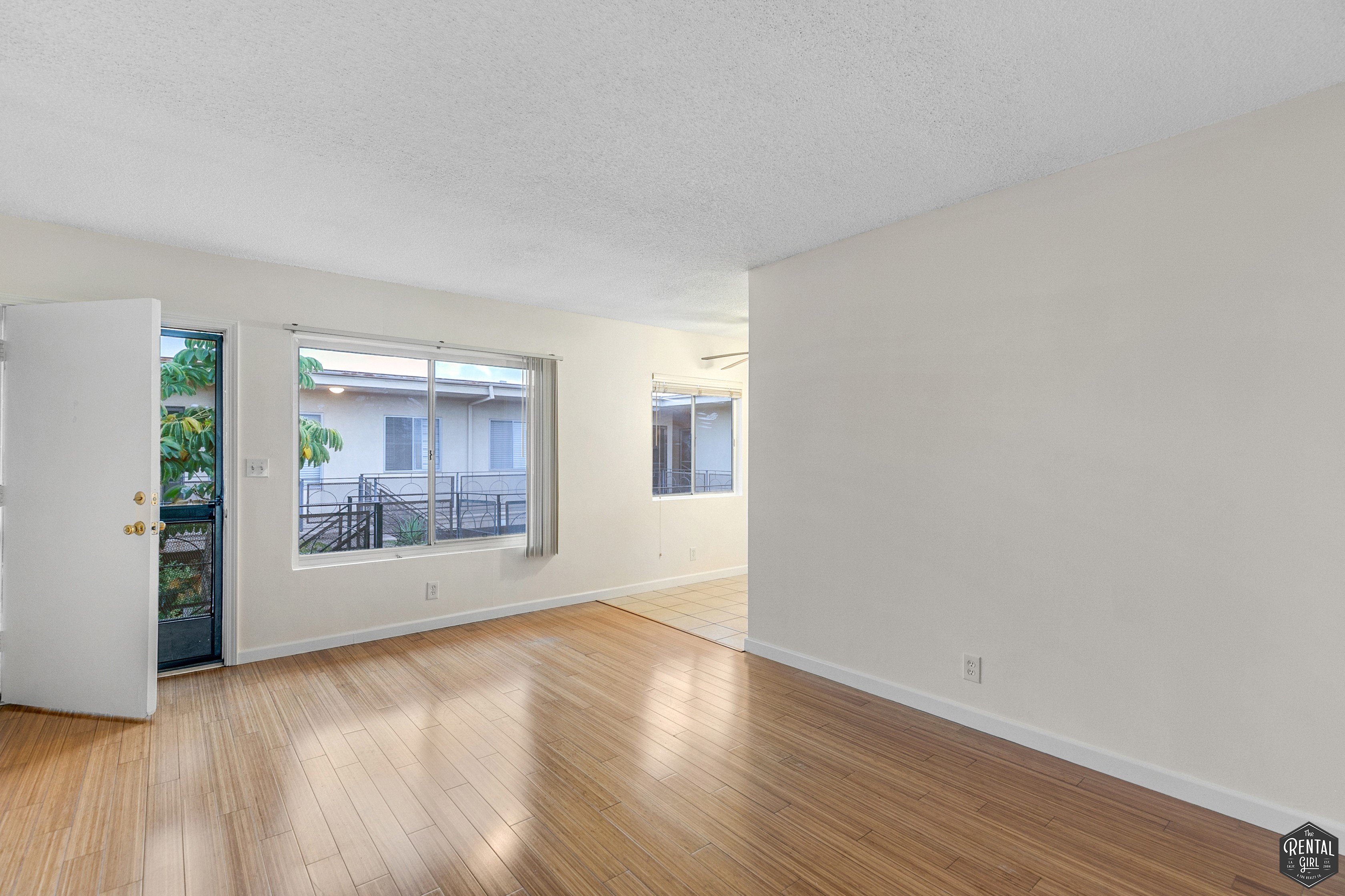 Santa Monica Condo: 2637 S Centinela Ave