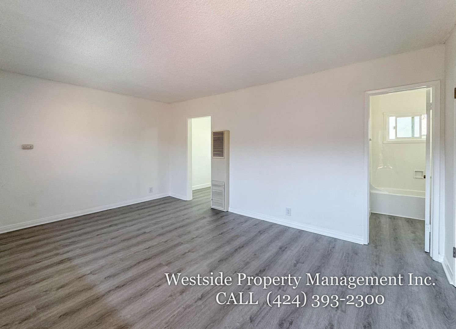 Santa Monica Apartment: 1731 Pico Blvd