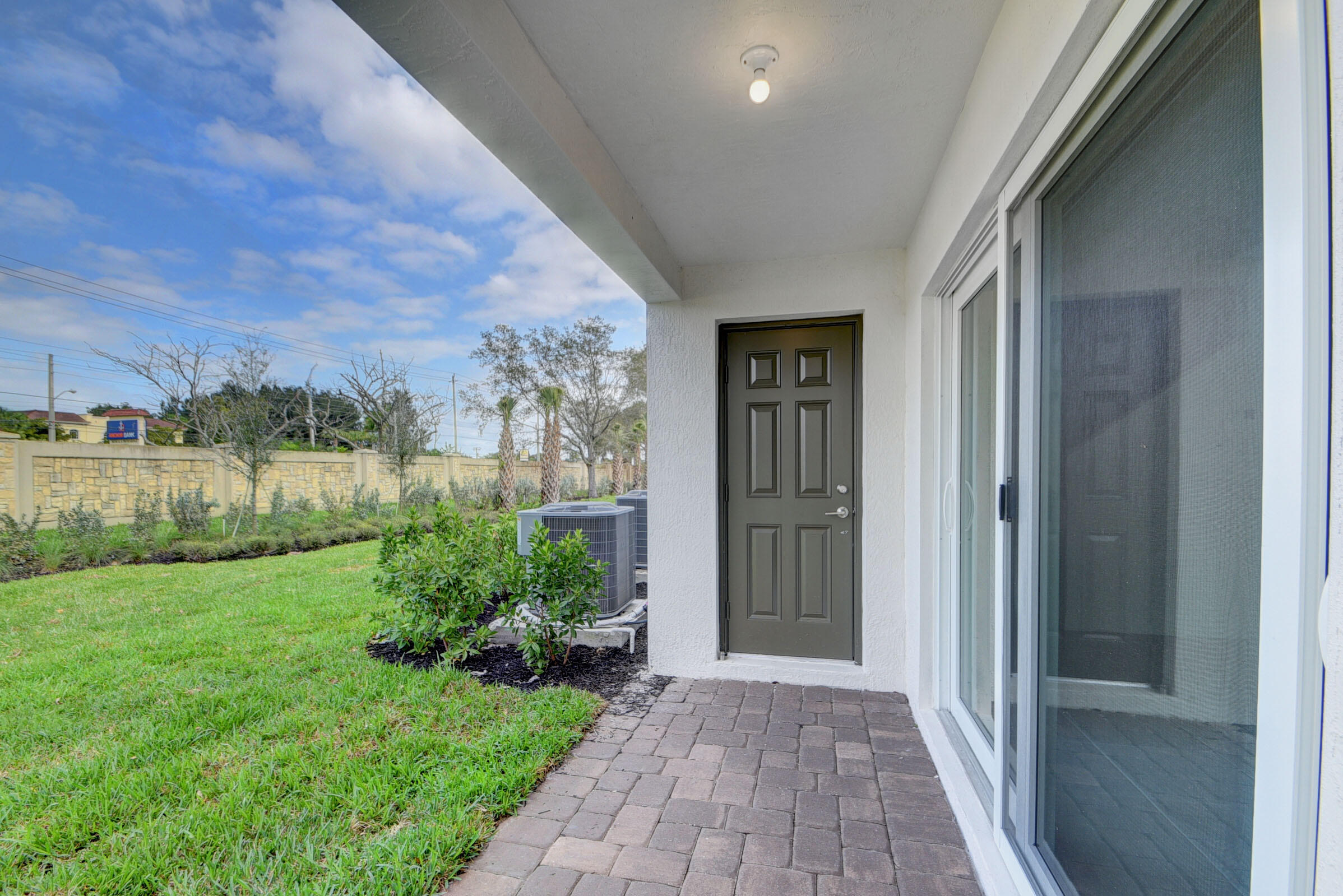 Lake Worth Condo: 6875 Broadwater Ln Lake