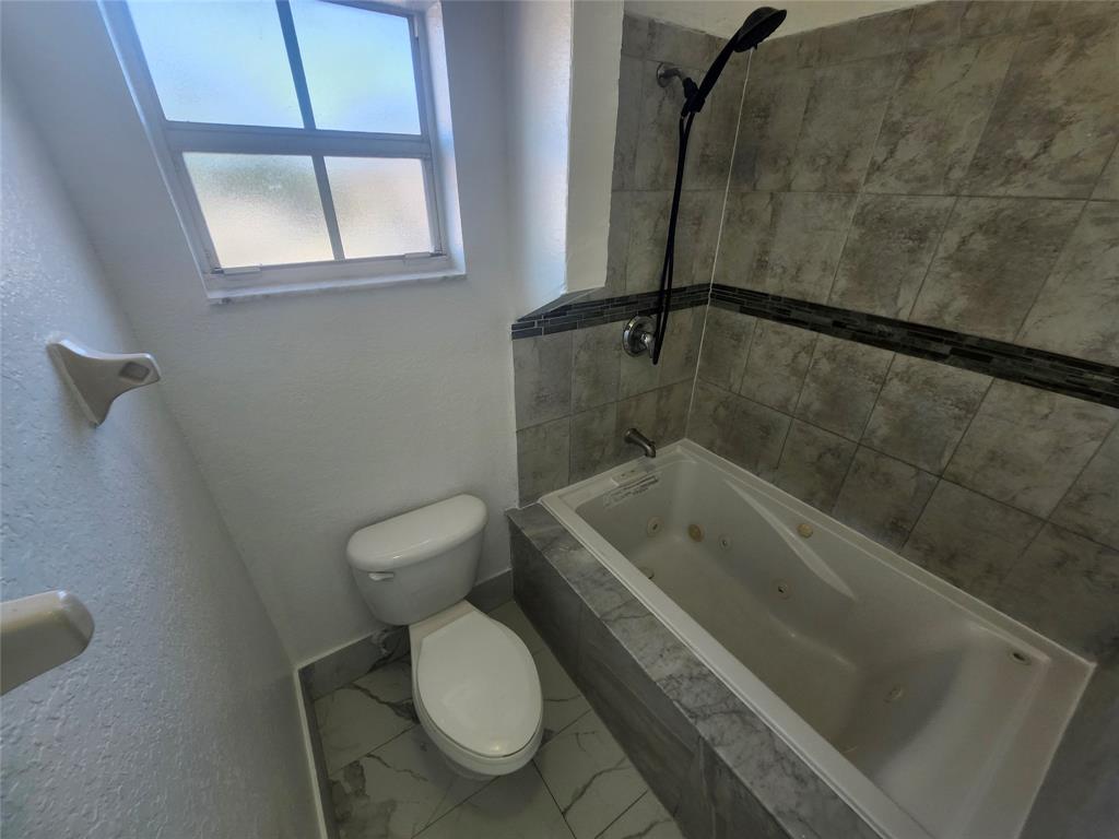 Miramar Condo: 8722 Southwest 21st Court