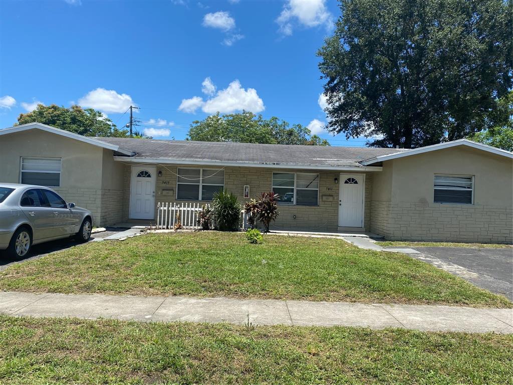 Lauderhill Condo: 5415 Northwest 16th Court