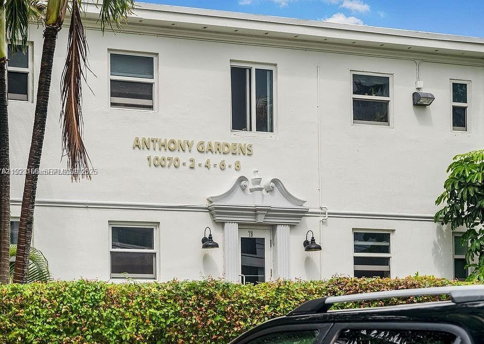 Bay Harbor Islands Condo: 10070 Southeast East Bay Harbor Drive