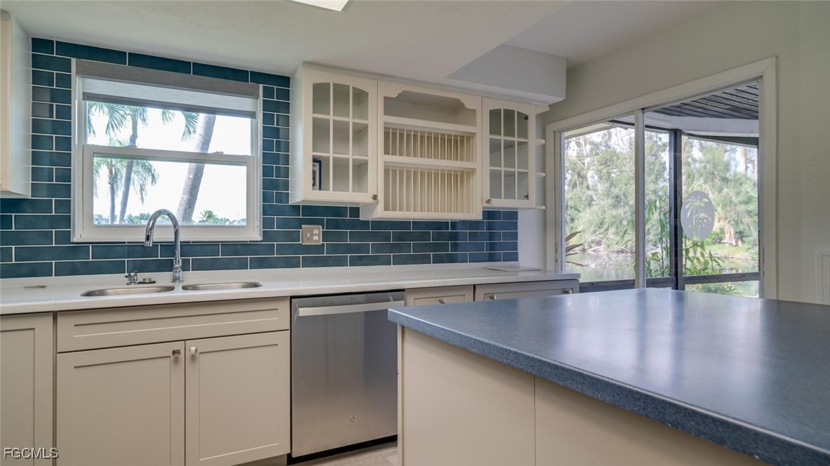 Fort Myers Condo: 16171 Amberwood Lake Court