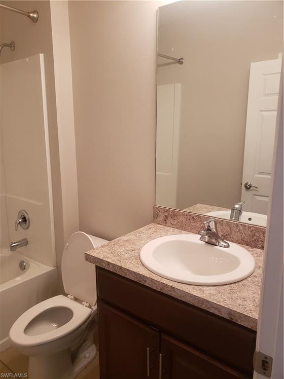 Lehigh Acres Condo: Undisclosed Address