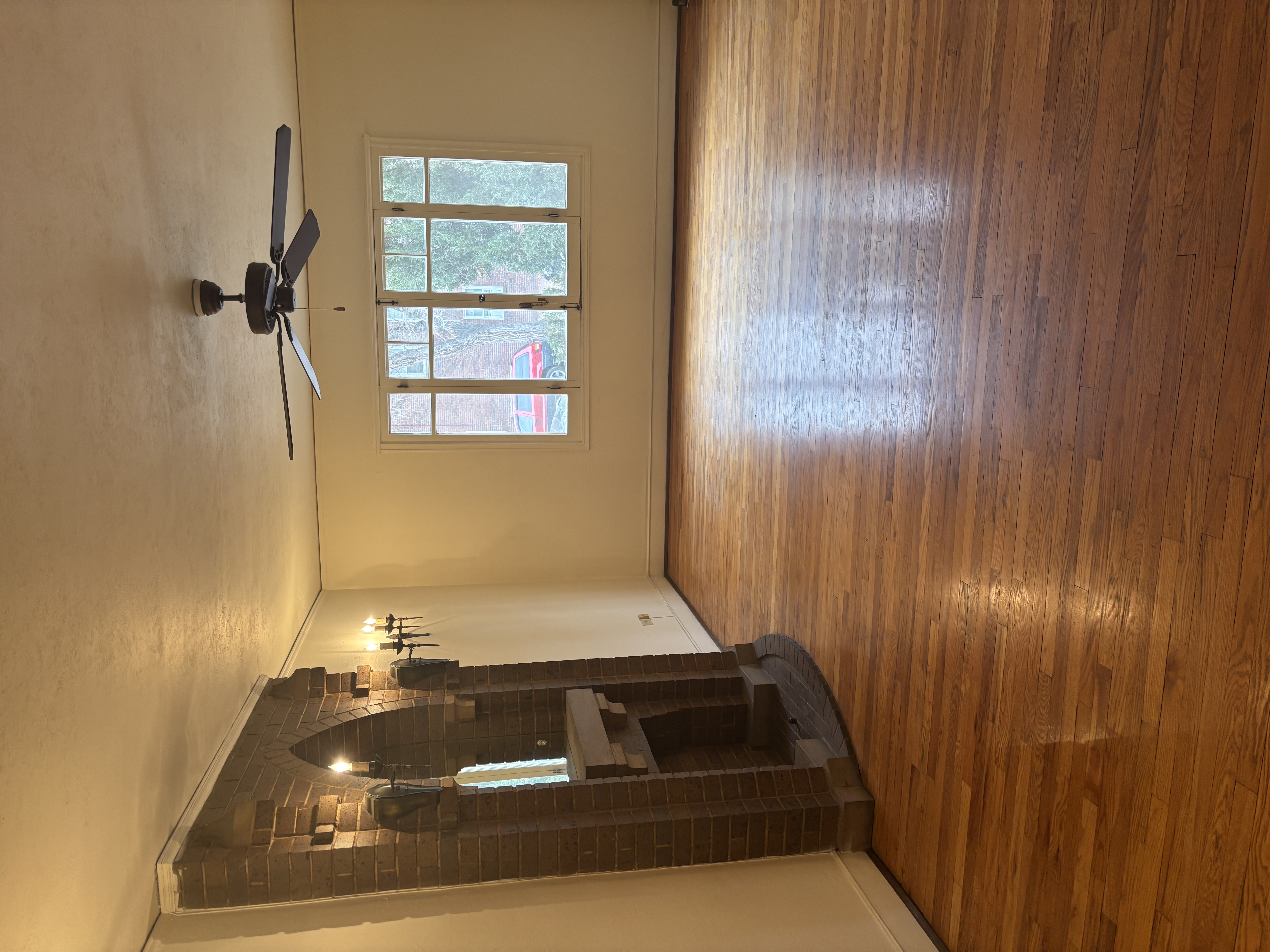Denver Condo: 607 E 10th Ave