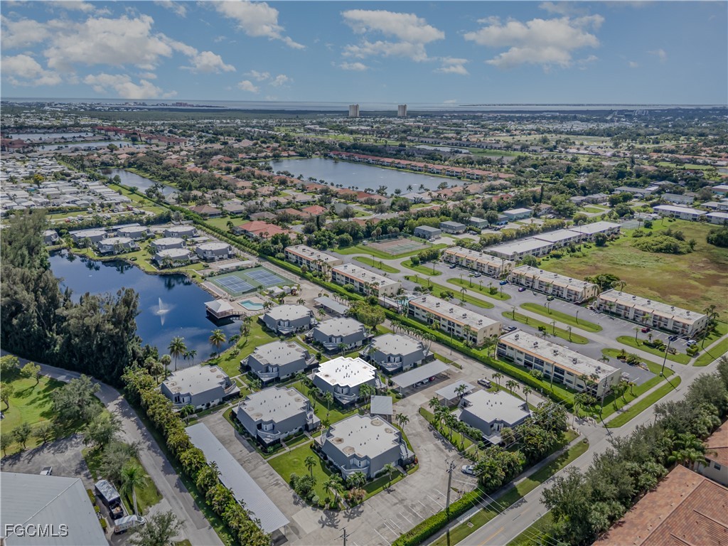 Fort Myers Condo: 16051 Amberwood Lake Court