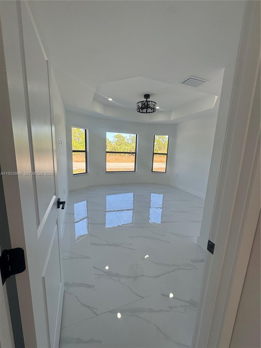 Lehigh Acres Condo: 1112 East 12th Street