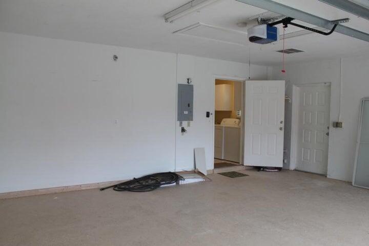 Wellington Condo: 1518 Primrose Lane