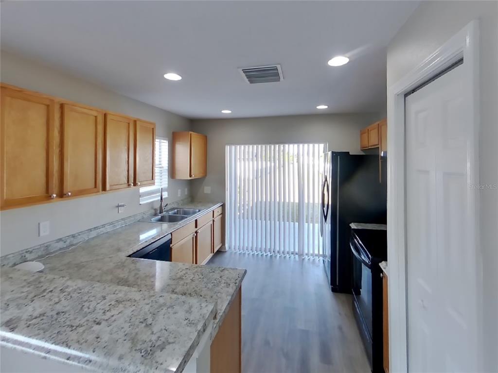 Riverview Condo: Undisclosed Address