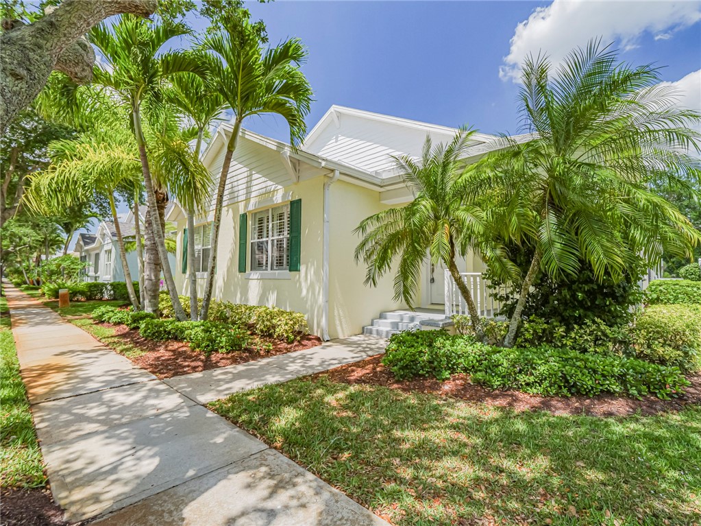Vero Beach Condo: 7530 15th Lane