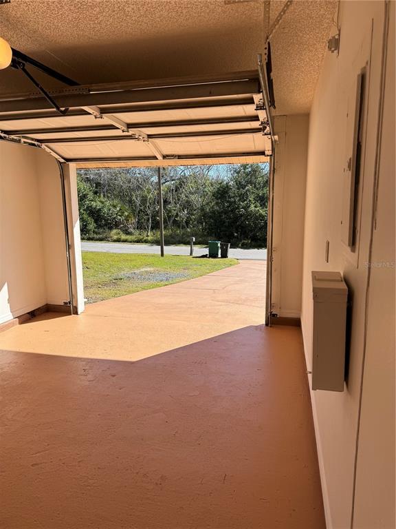 DeBary Condo: 222 Clara Vista Street