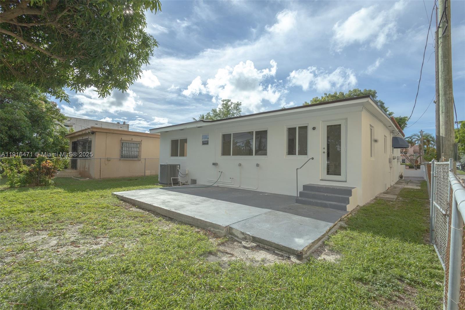 Miami Condo: 2675 Southwest 24th Terrace