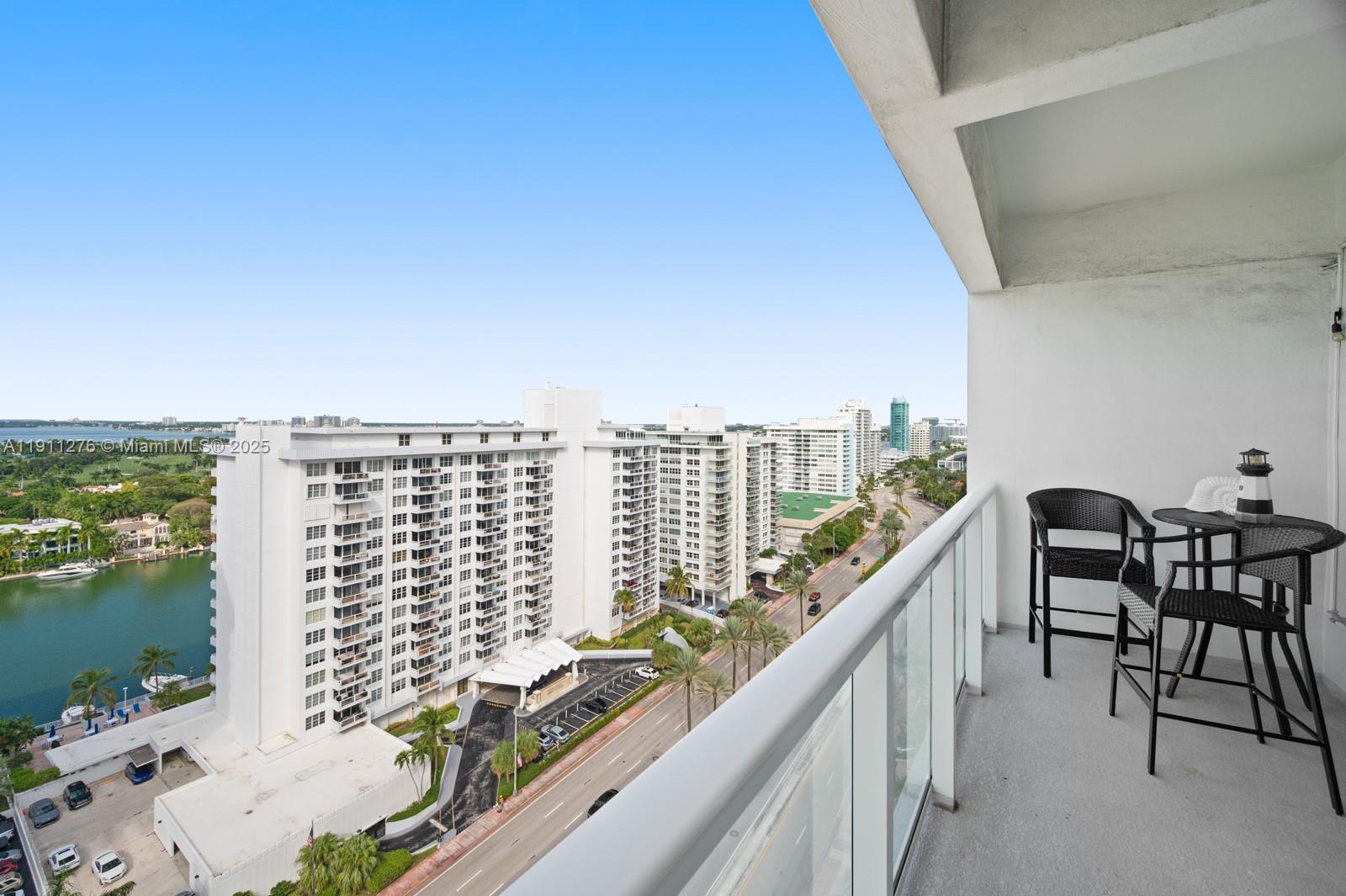 Miami Beach Condo: 5701 Collins Avenue