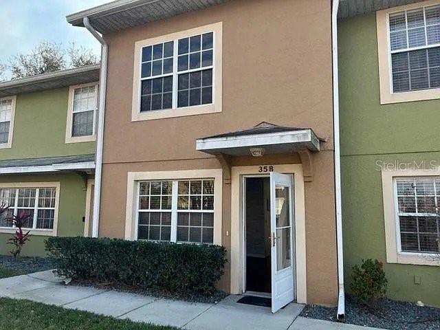 Kissimmee Condo: 358 Cervantes Drive