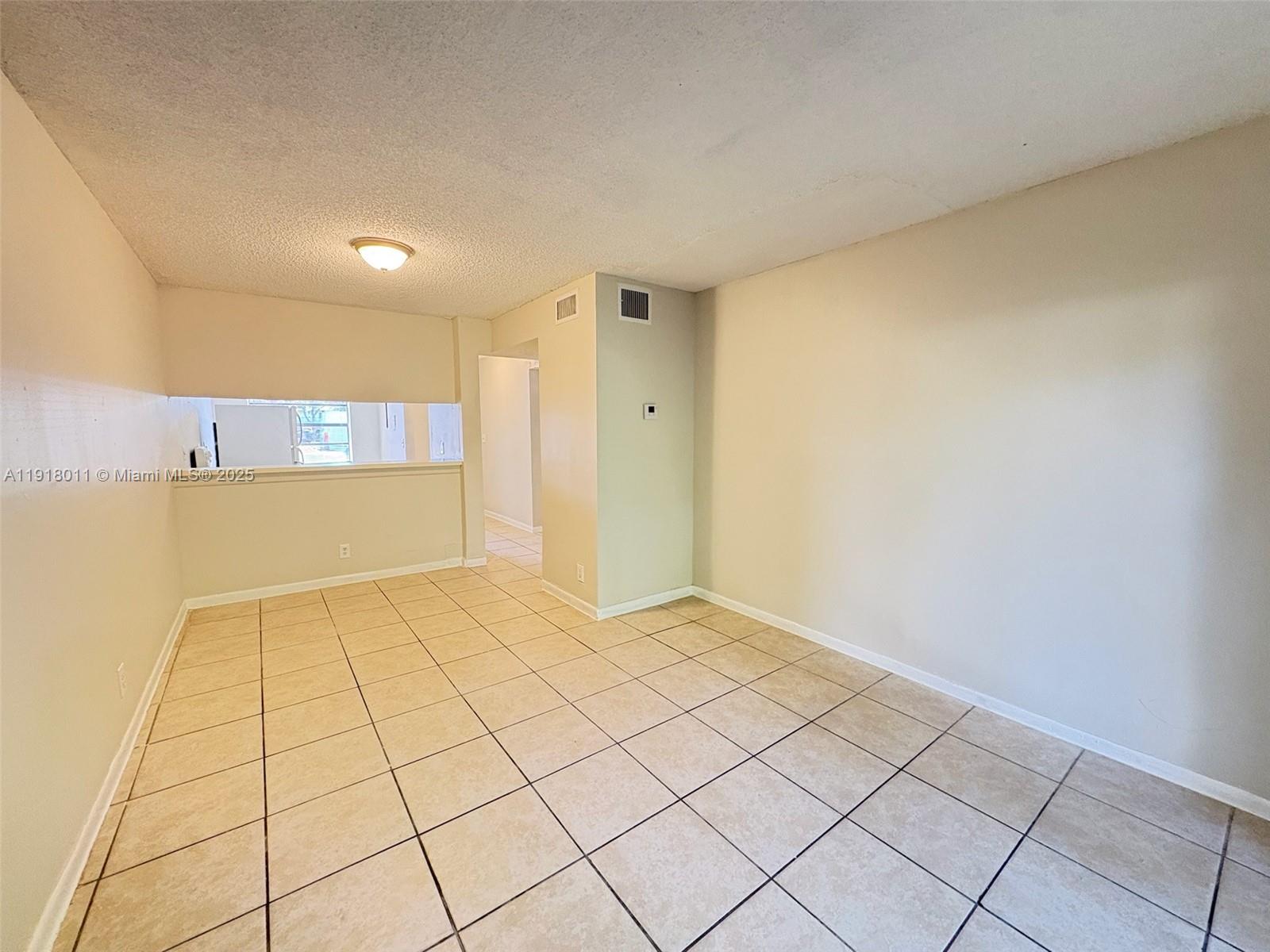 Tamarac Condo: 4022 Lakeside Drive