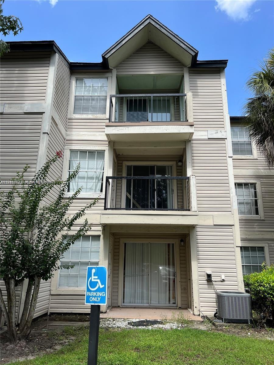 Orlando Condo: 1948 Lake Atriums Circle