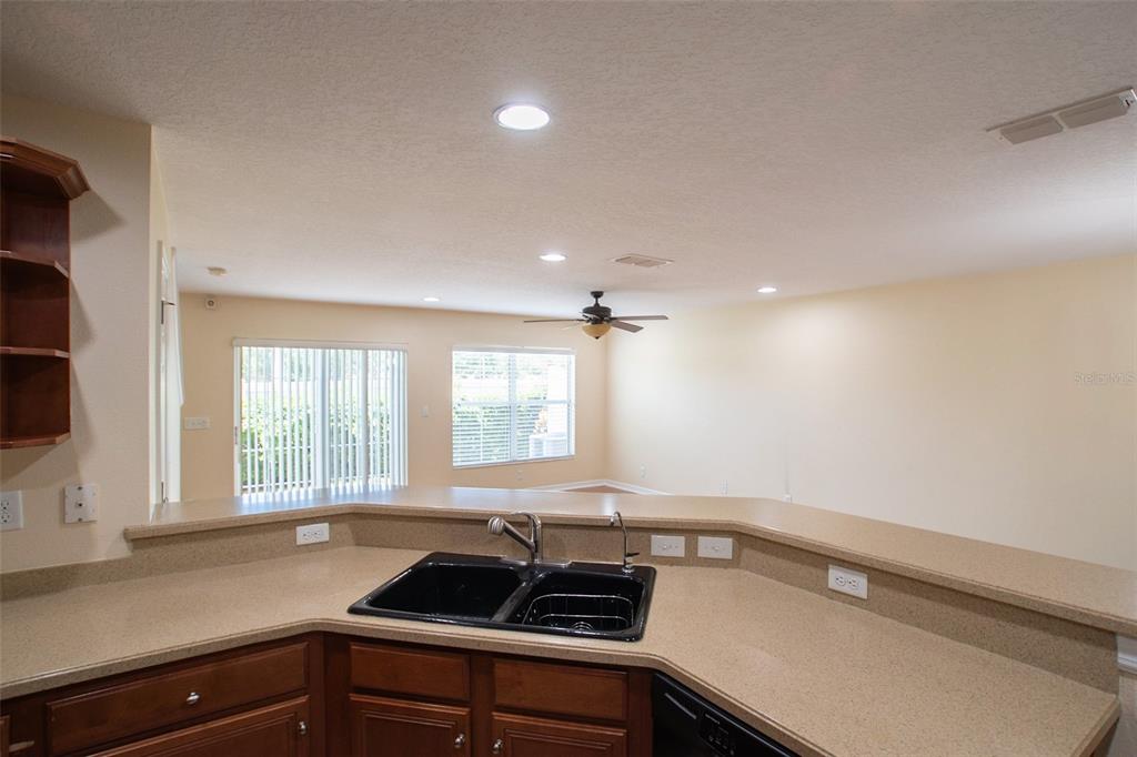 Clearwater Condo: 2014 Sunset Meadow Drive