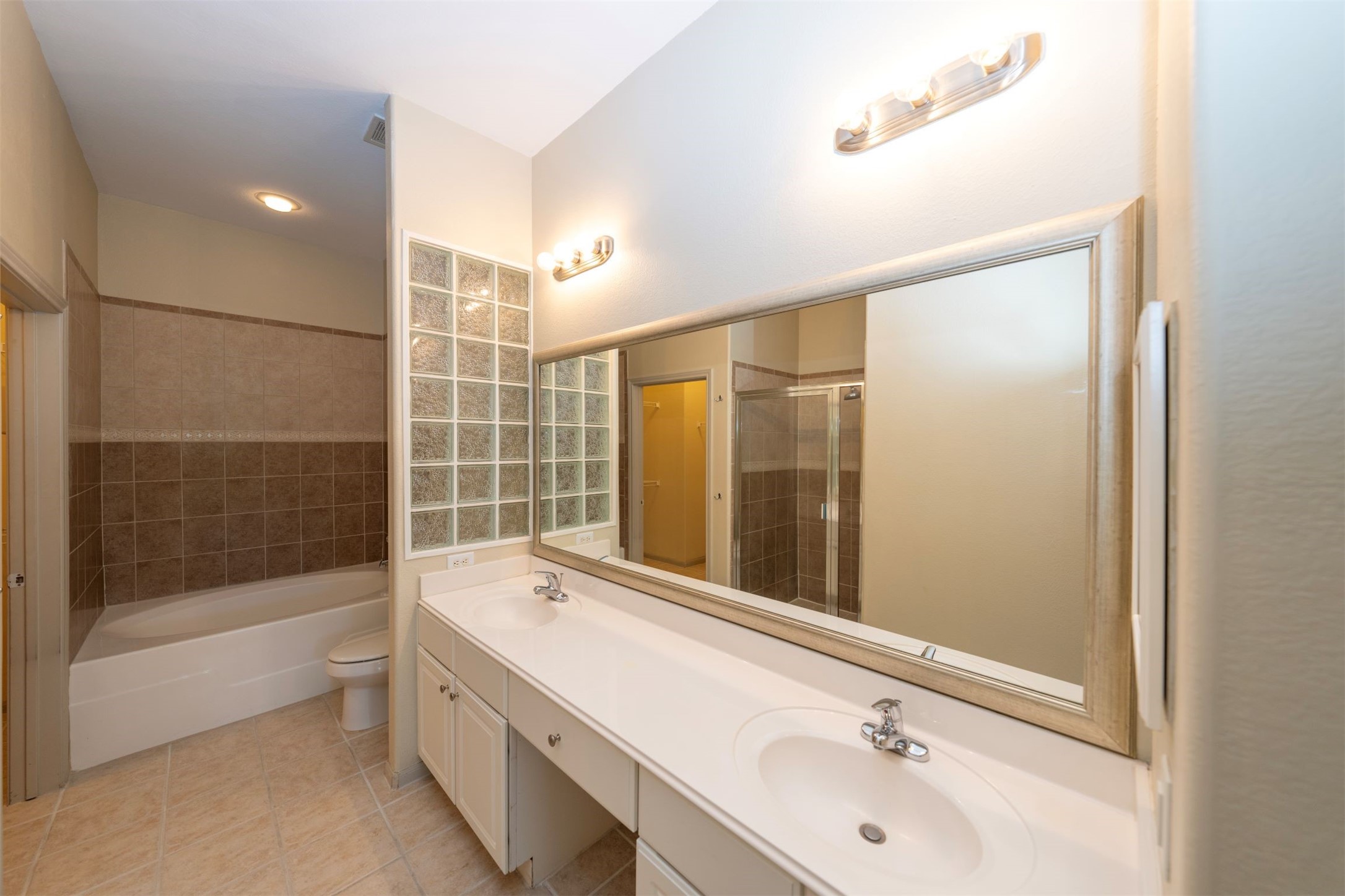 Houston Condo: 1441 East Street