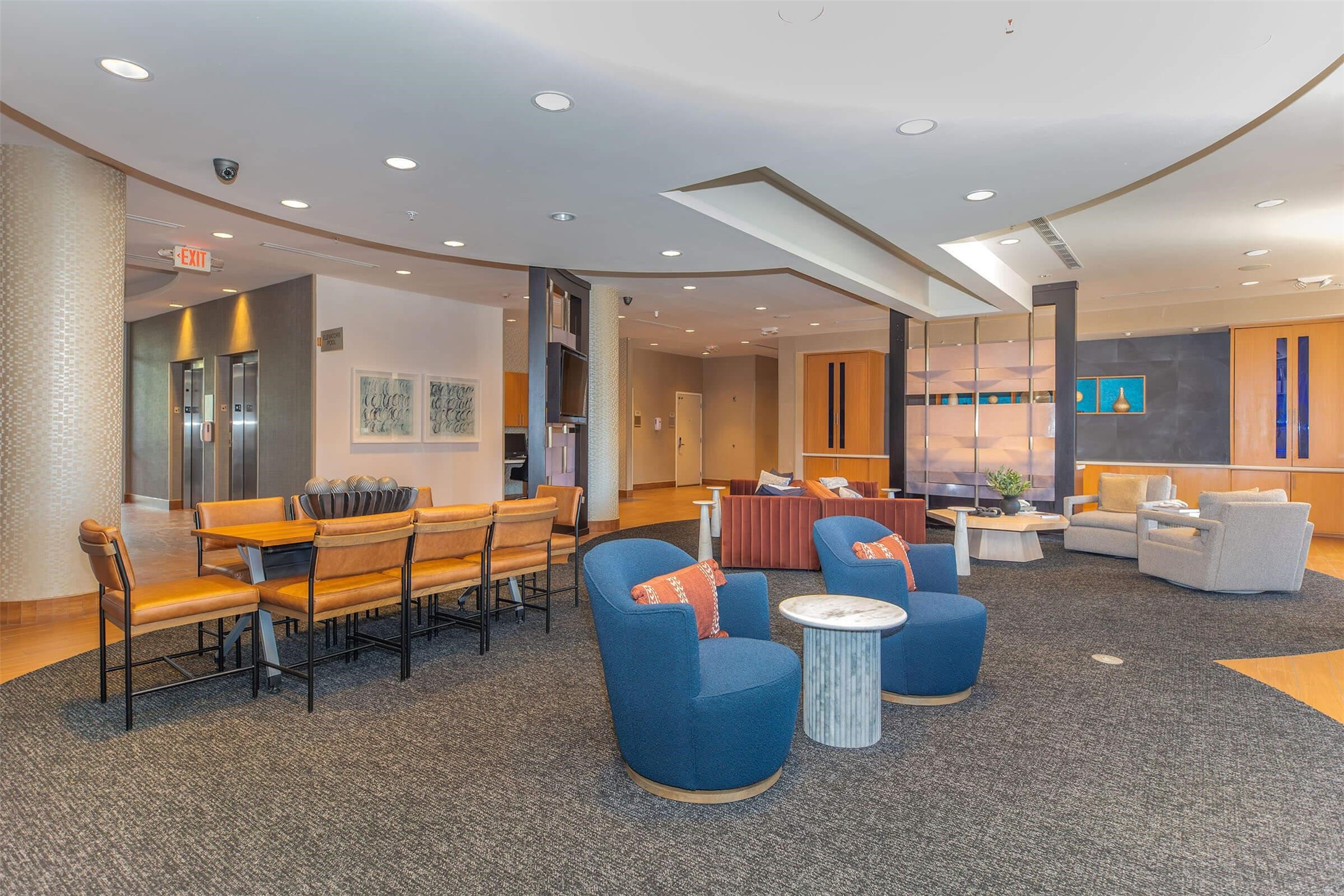 Houston Condo: 1350 Broadfield Boulevard