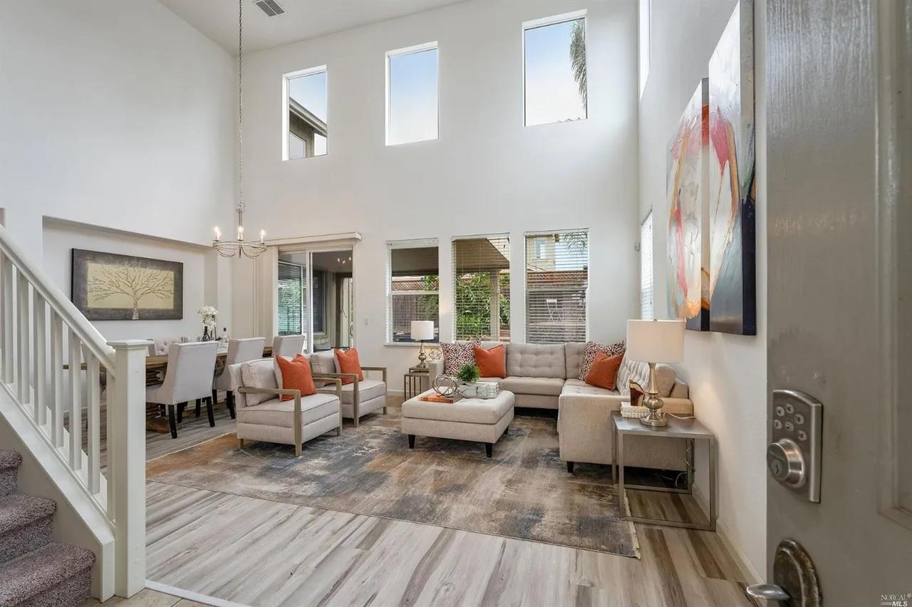 Santa Rosa Condo: 2521 Dakota Avenue