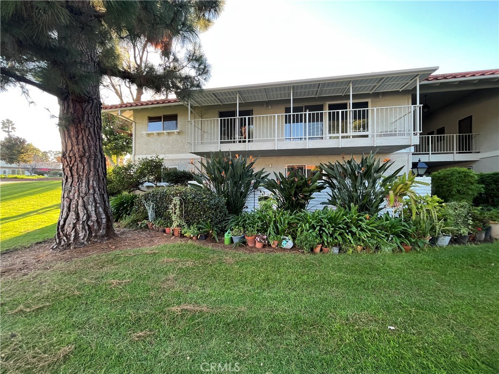 Laguna Woods Condo: 953 Avenida Carmel