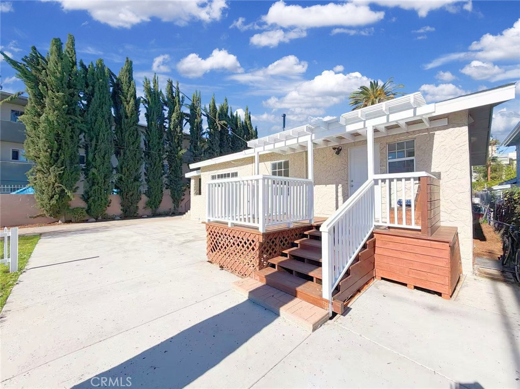 Pasadena Condo: 285 Parke Street