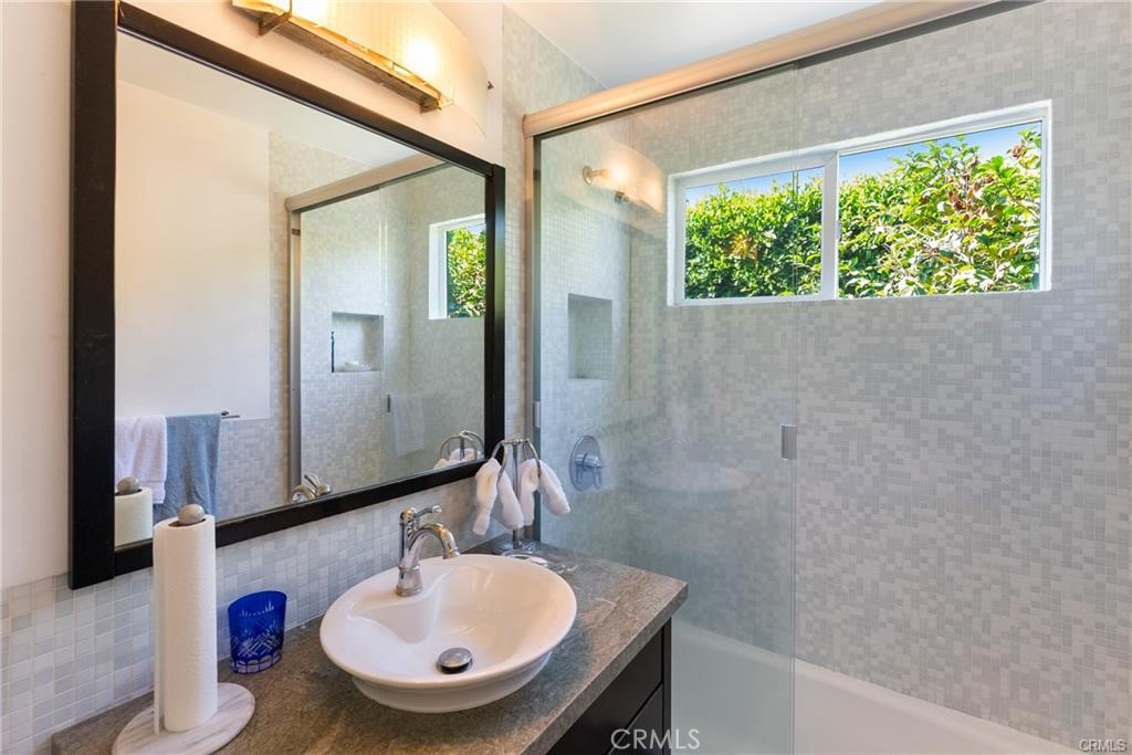 Sherman Oaks Condo: 5655 Katherine Avenue