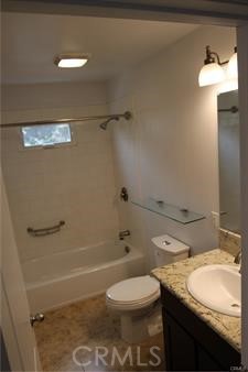 Fullerton Condo: 145 North Lincoln Avenue