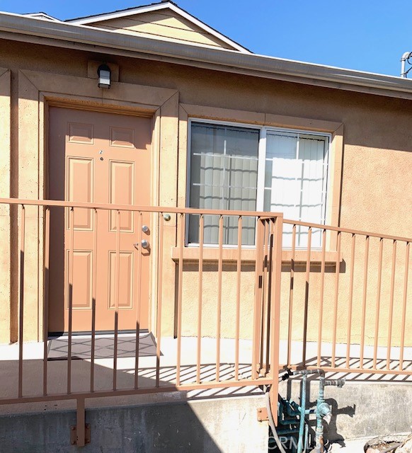 North Hollywood Condo: 6025 Cleon Avenue